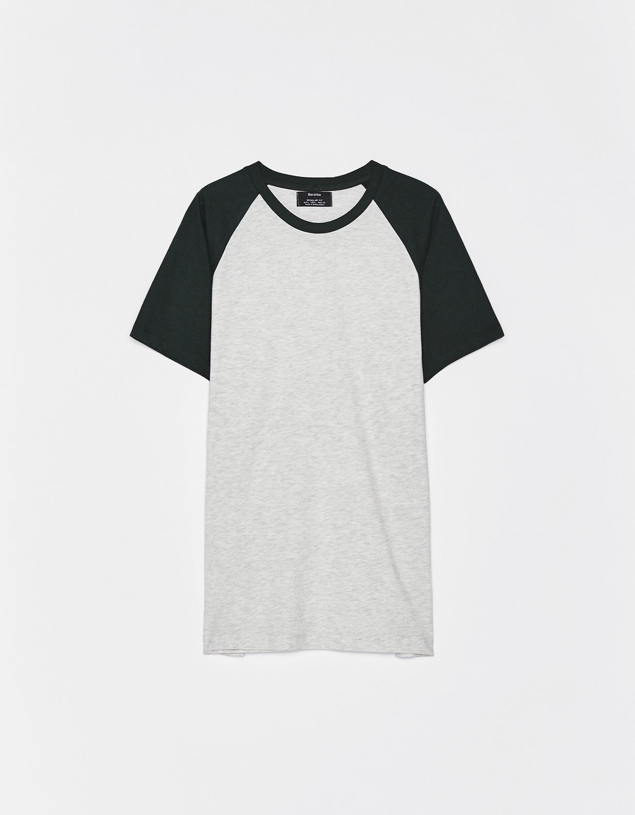 Raglan baseball-style T-shirt