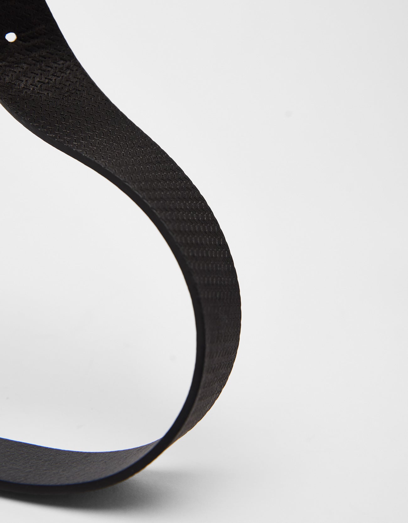 Embossed faux leather belt