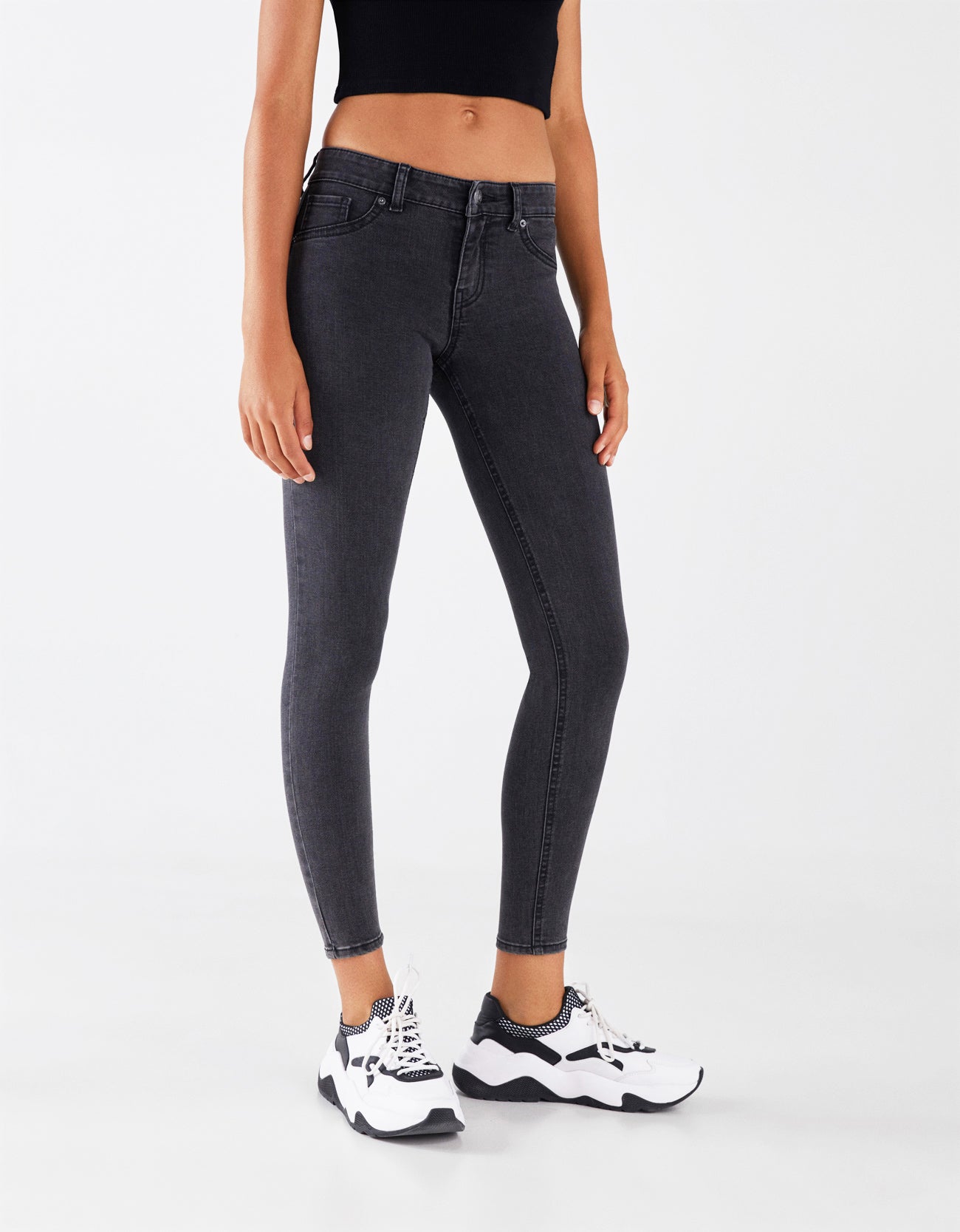 Push up low rise jeans