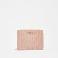 Square purse with detailing