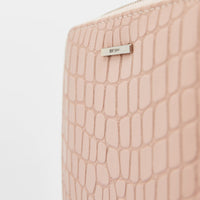 Square purse with detailing