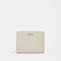 Square purse with detailing