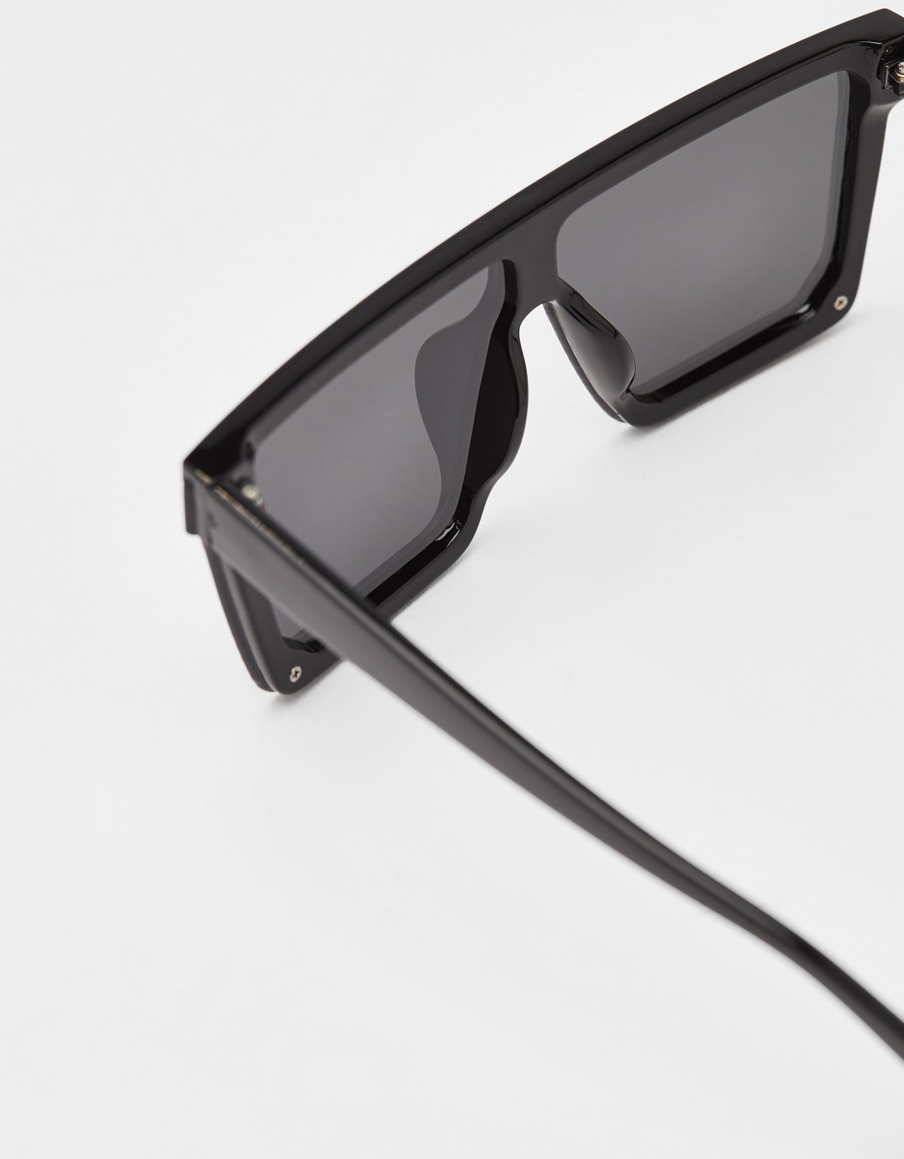 Shield sunglasses