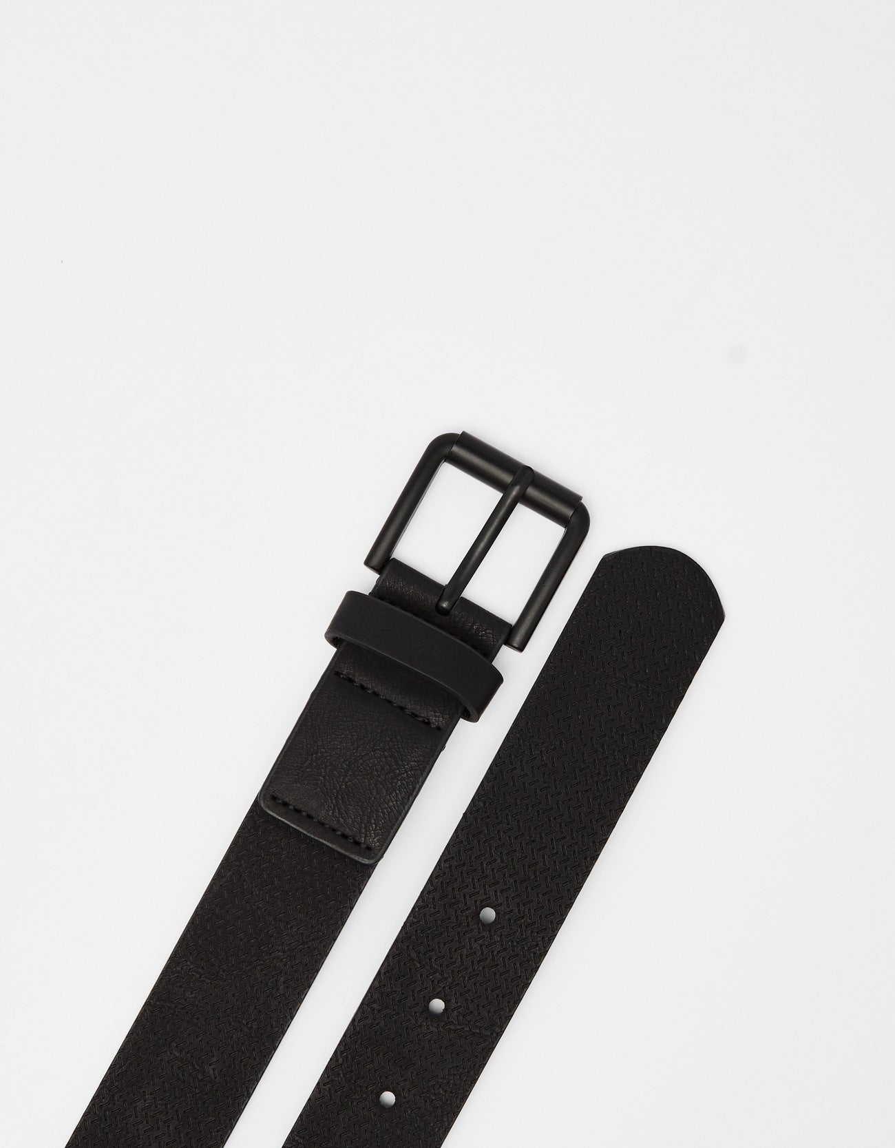 Embossed faux leather belt