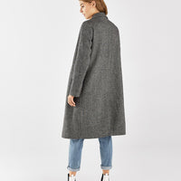 Straight long coat