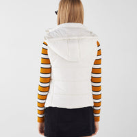 Quilted gilet with hood