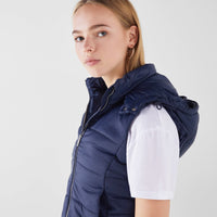 Quilted gilet with hood