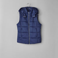 Quilted gilet with hood