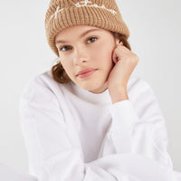 Knit beanie with slogan
