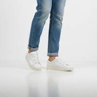 ApexCraft - Handcrafted Leather Sneaker